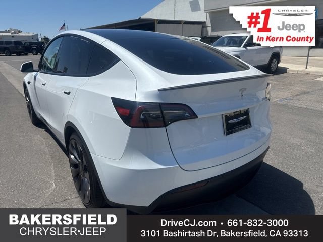 Used 2024 Tesla Model Y Performance AWD/4WD image 3