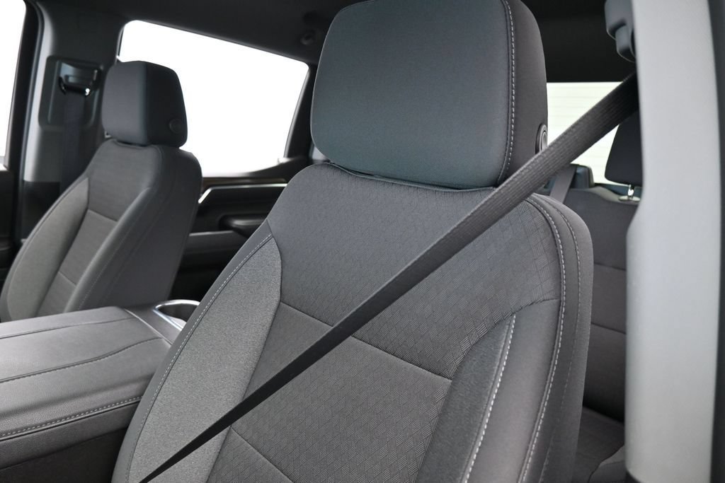 Used 2025 Chevrolet Silverado 1500 RST RWD image 16