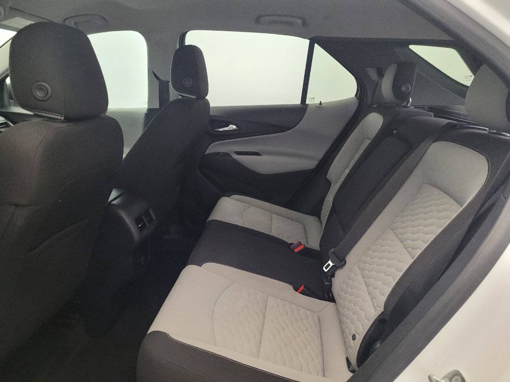 Used 2018 Chevrolet Equinox LS AWD/4WD image 18