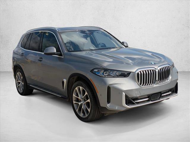 Used 2024 BMW X5 xDrive40i AWD/4WD video 3