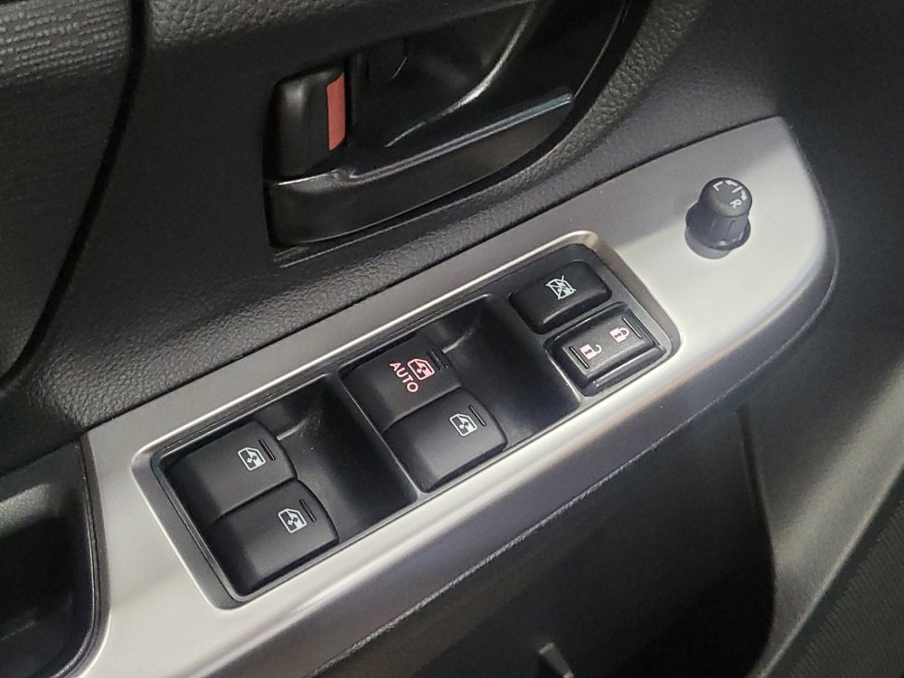 Used 2016 Subaru Impreza 2.0i image 27