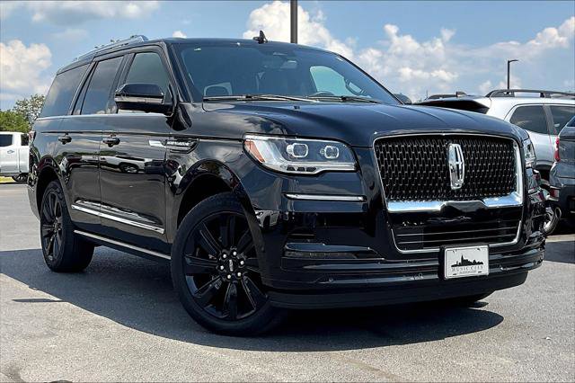 Used 2024 Lincoln Navigator Reserve w/ Monochromatic Package image 33