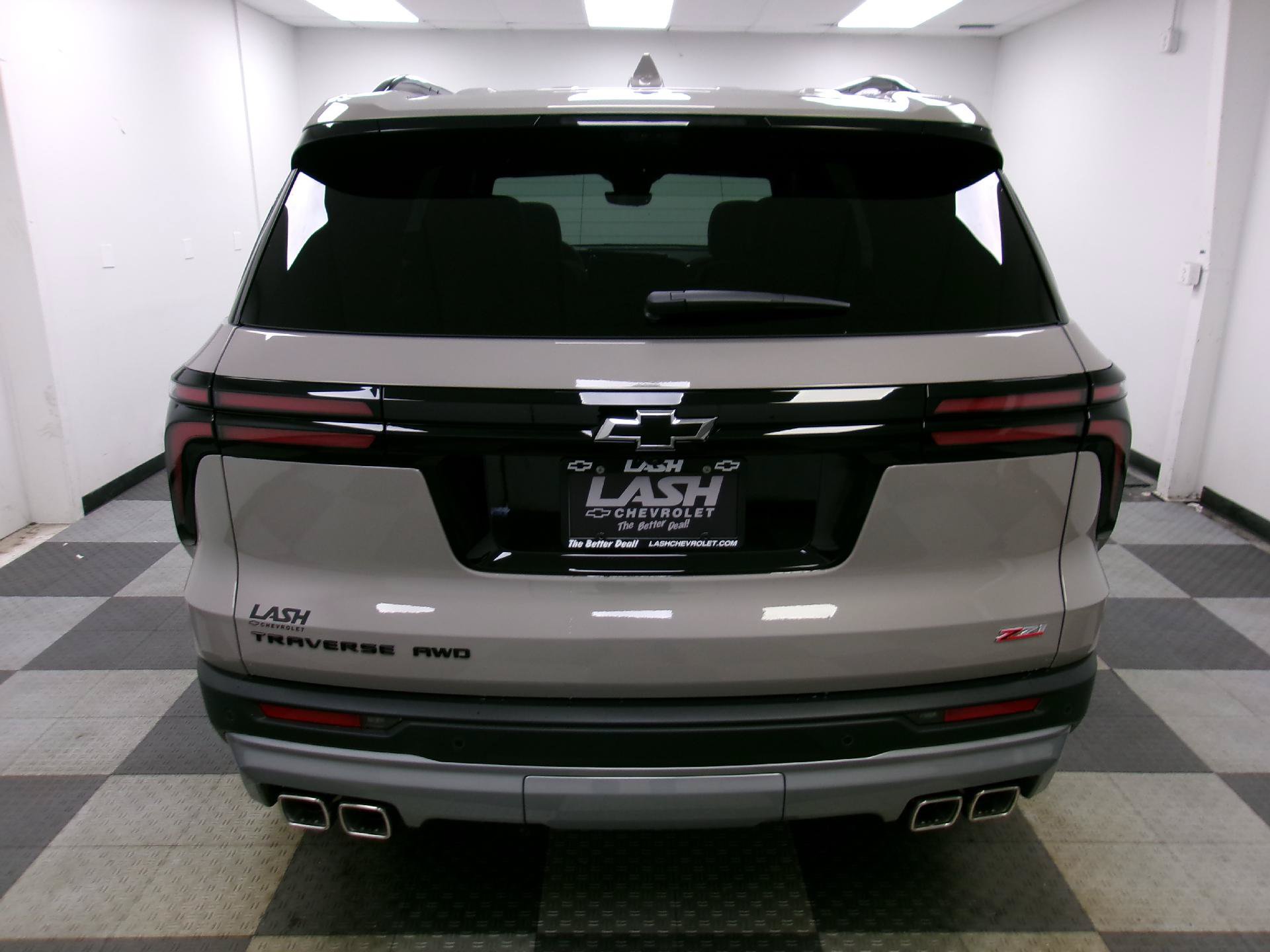 New 2026 Chevrolet Traverse Z71 w/ Driver Confidence Package AWD/4WD image 13