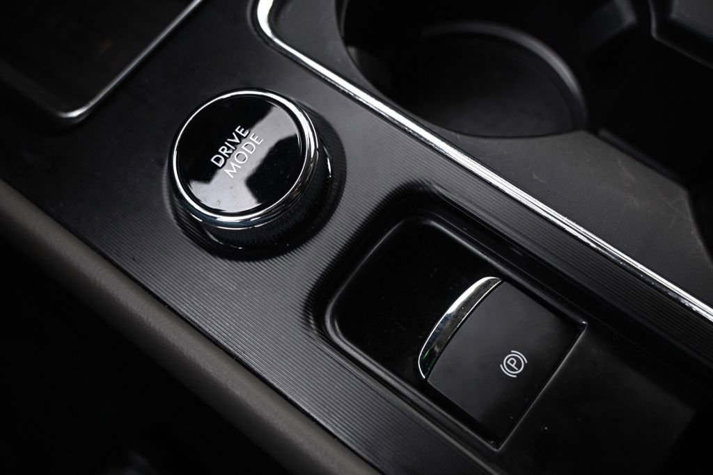 New 2026 Lincoln Corsair Premiere image 33