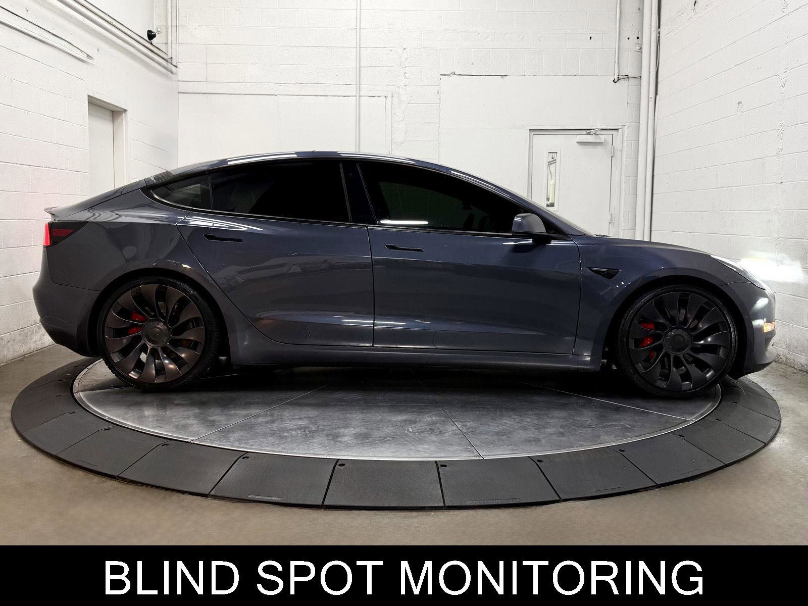 Used 2022 Tesla Model 3 Performance AWD/4WD image 9