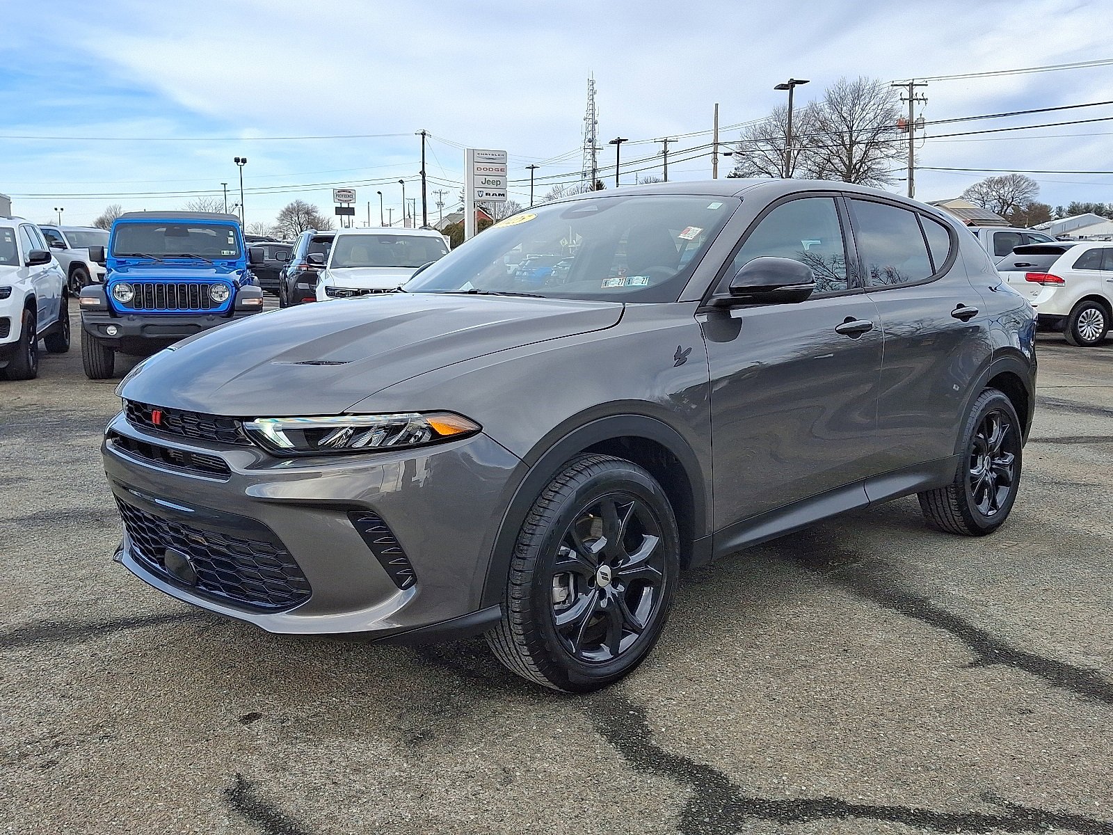 New 2025 Dodge Hornet GT w/ GT Blacktop Package image 3