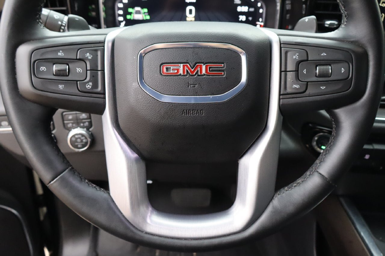 Used 2024 GMC Sierra 1500 SLT AWD/4WD image 11