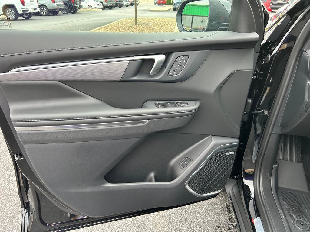 New 2026 Buick Enclave Preferred w/ Power Package image 5