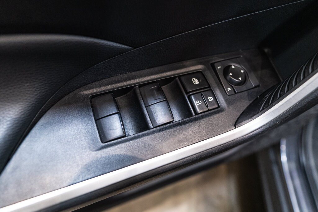 Certified 2025 Toyota RAV4 LE AWD/4WD image 20