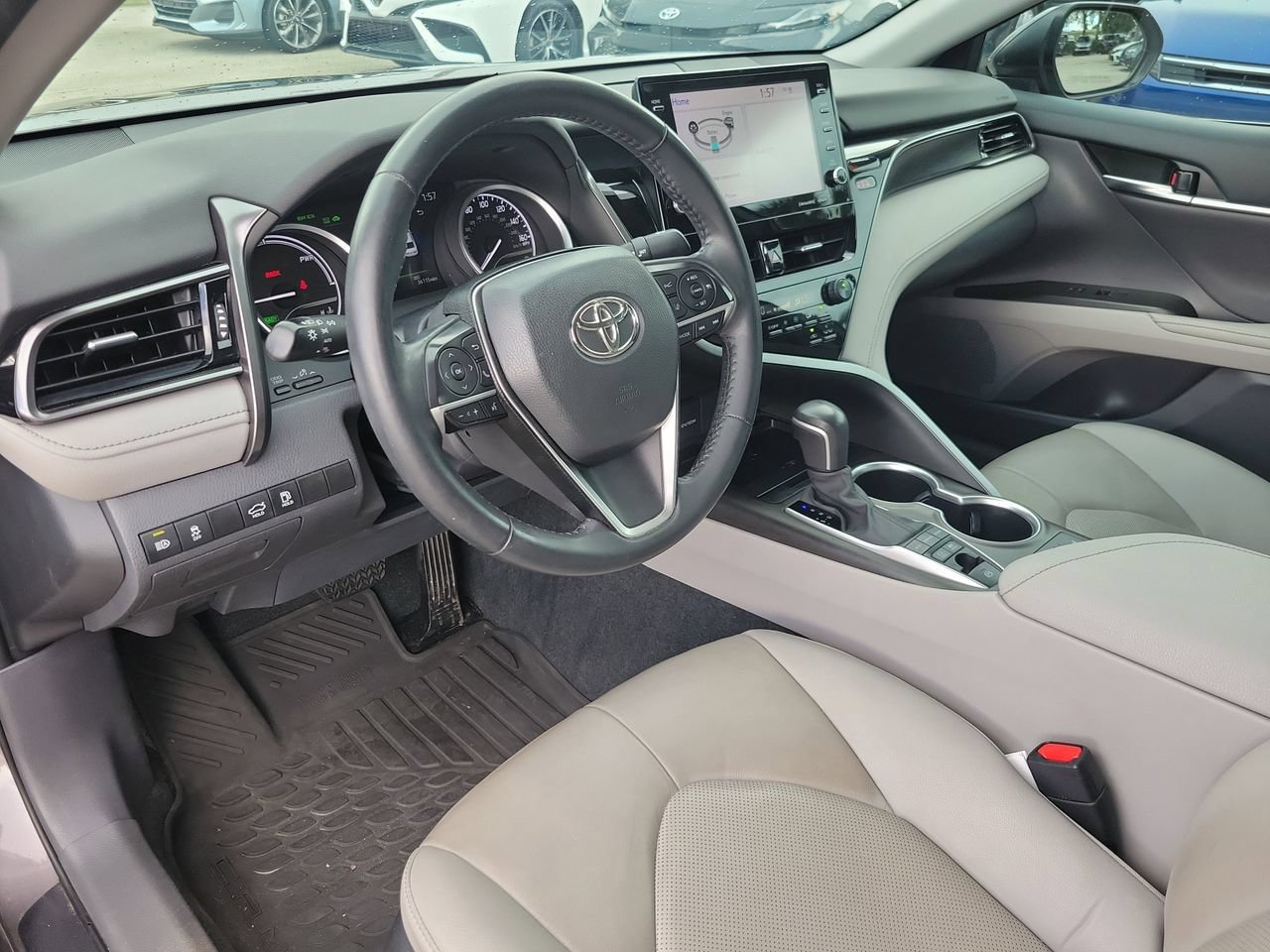 Used 2023 Toyota Camry XLE FWD image 15