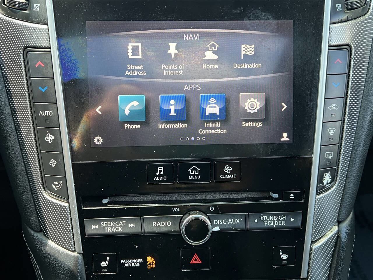 Used 2015 INFINITI Q50 Premium w/ Navigation Package RWD image 17