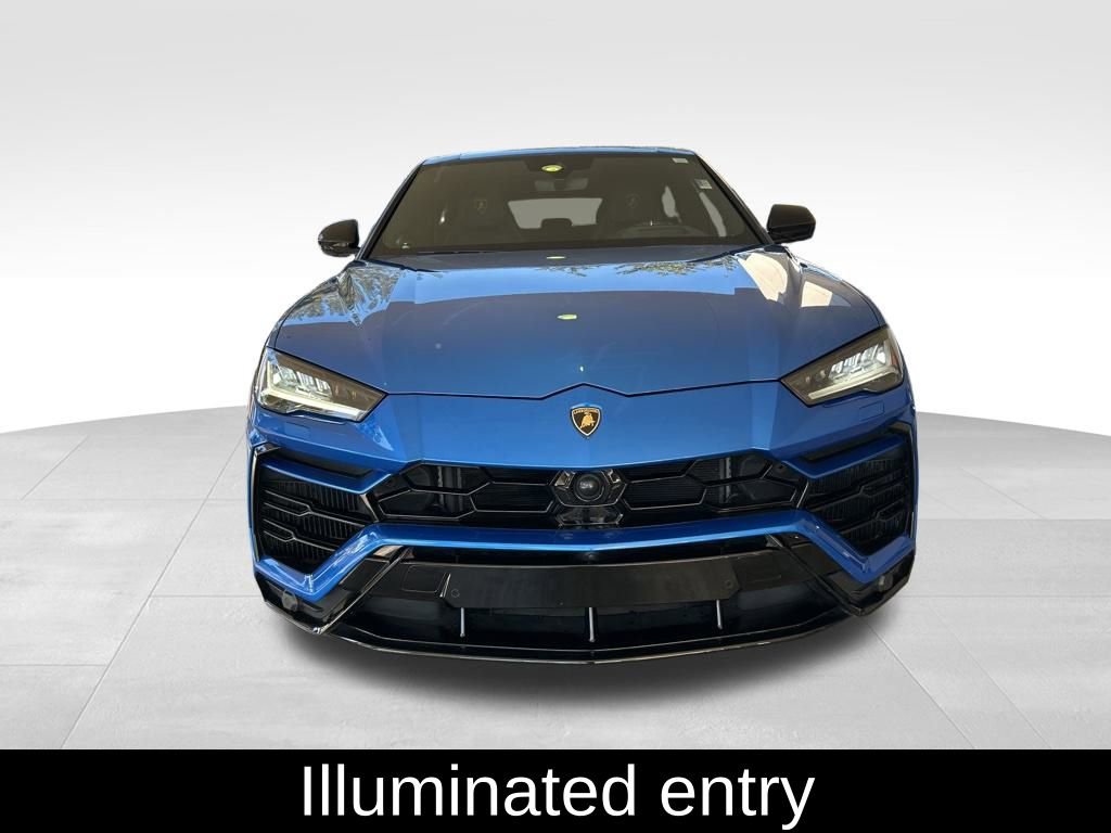 Used 2022 Lamborghini Urus image 17