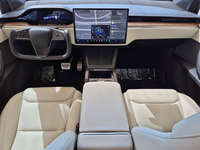 Used 2022 Tesla Model X AWD/4WD image 18