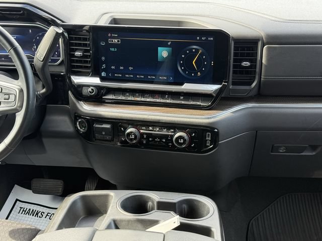 Used 2023 Chevrolet Silverado 1500 LT AWD/4WD image 21