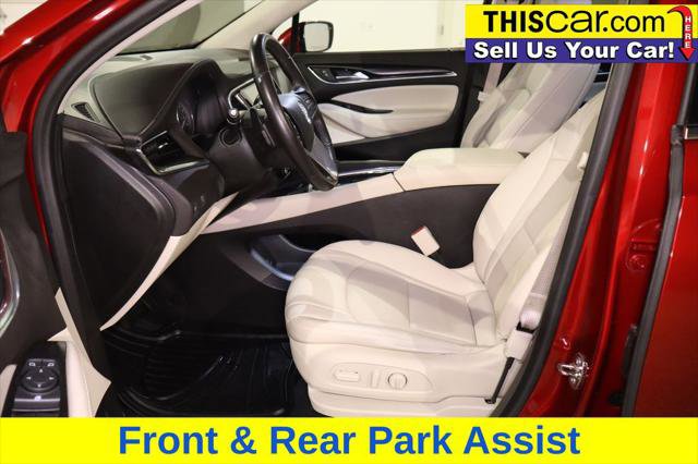Used 2023 Buick Enclave Essence image 22