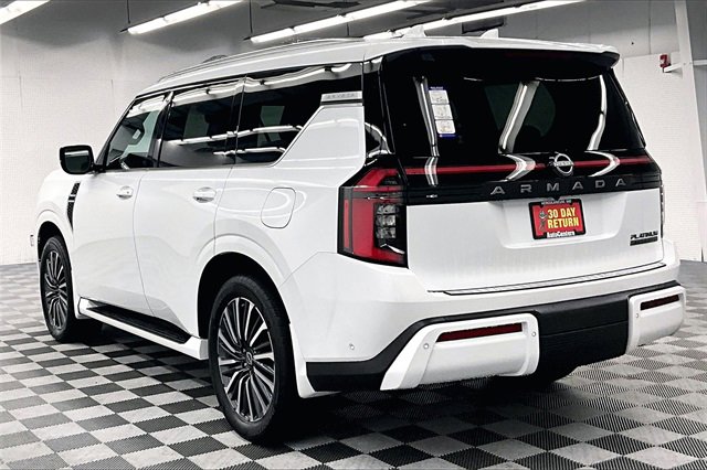 New 2025 Nissan Armada Platinum Reserve image 3