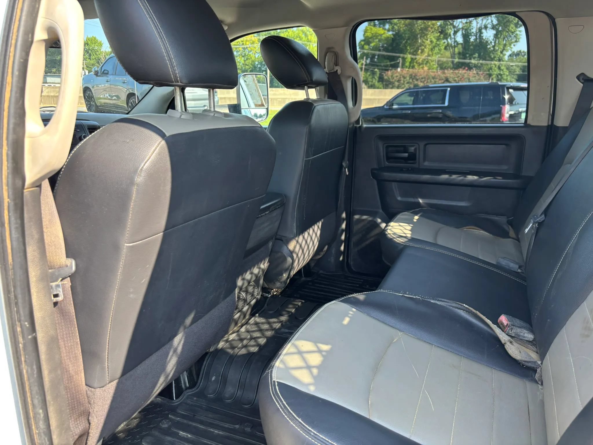 Used 2011 RAM 3500 ST w/ HD Snow Plow Prep Group AWD/4WD image 12