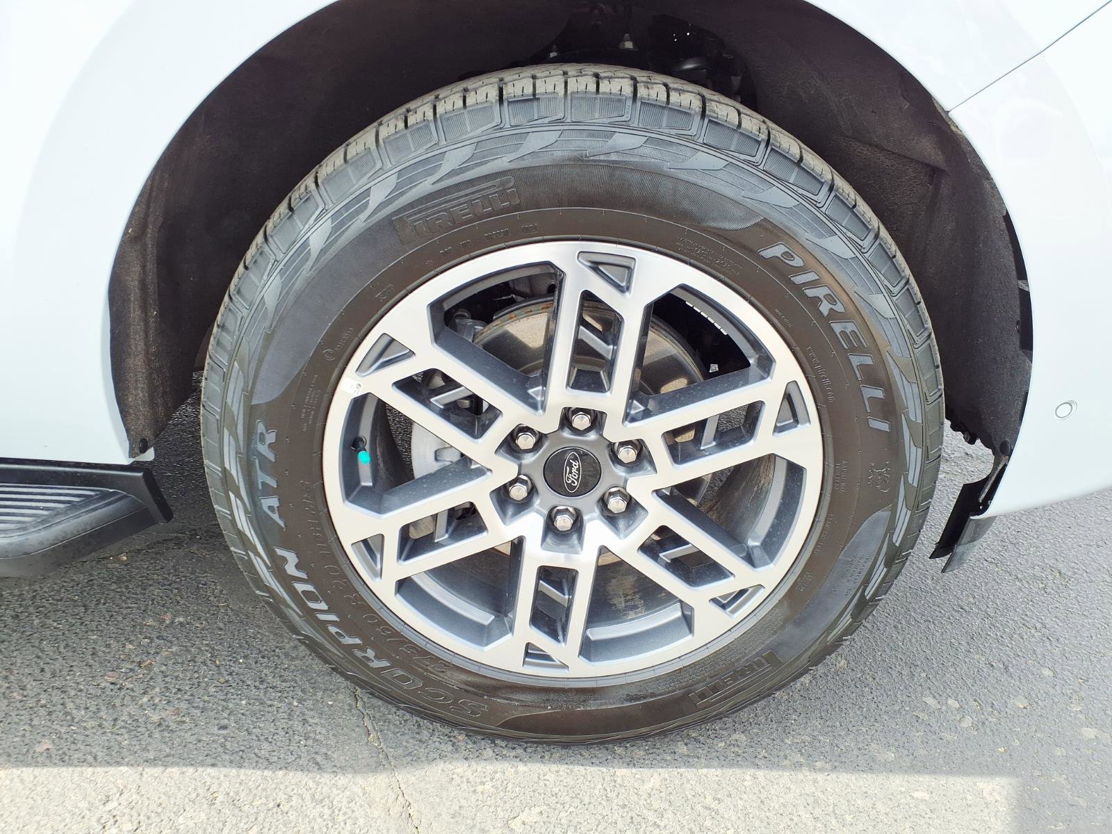 Certified 2025 Ford Expedition Max Active AWD/4WD image 9