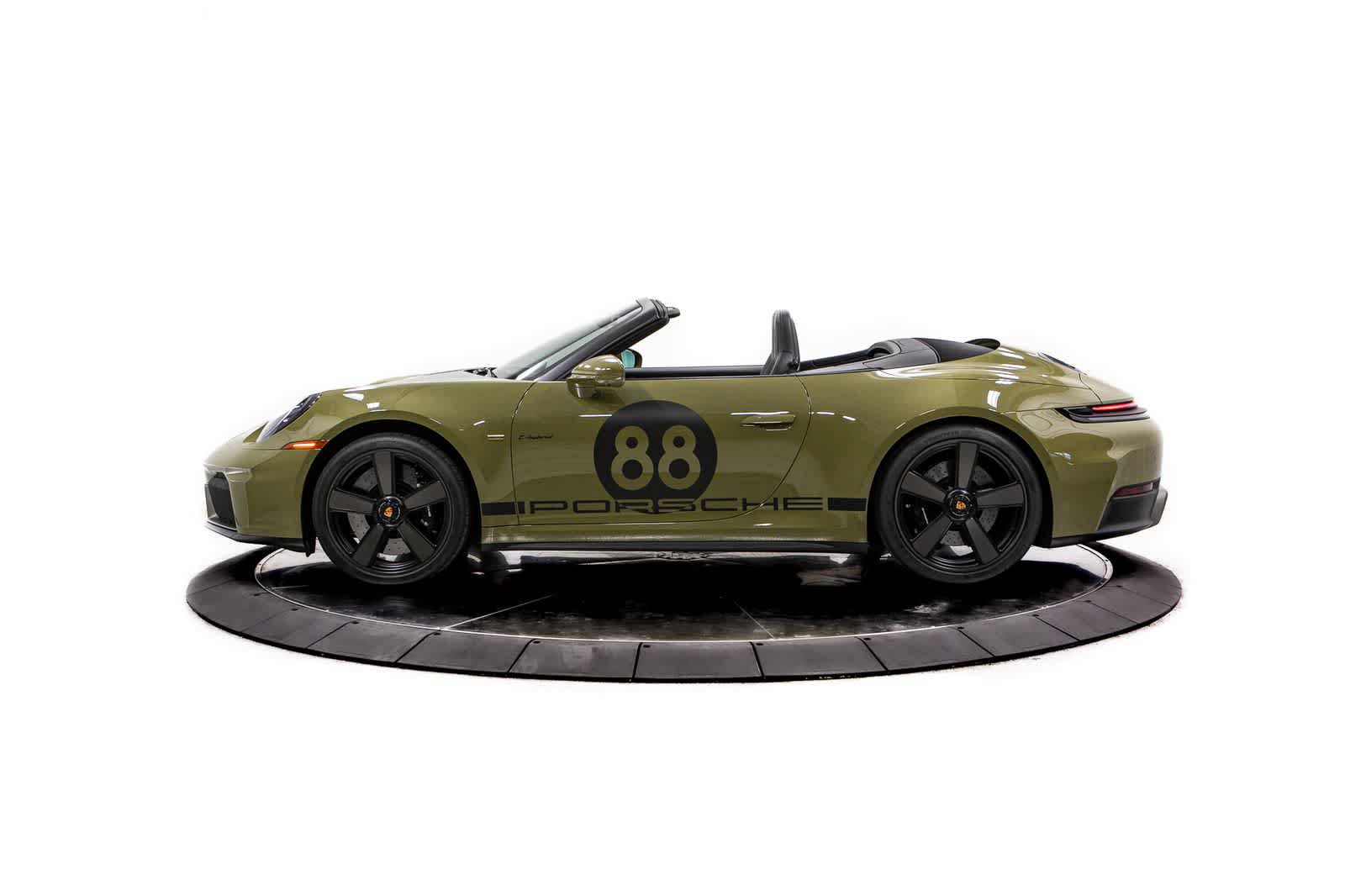 Certified 2026 Porsche 911 GTS RWD video 2