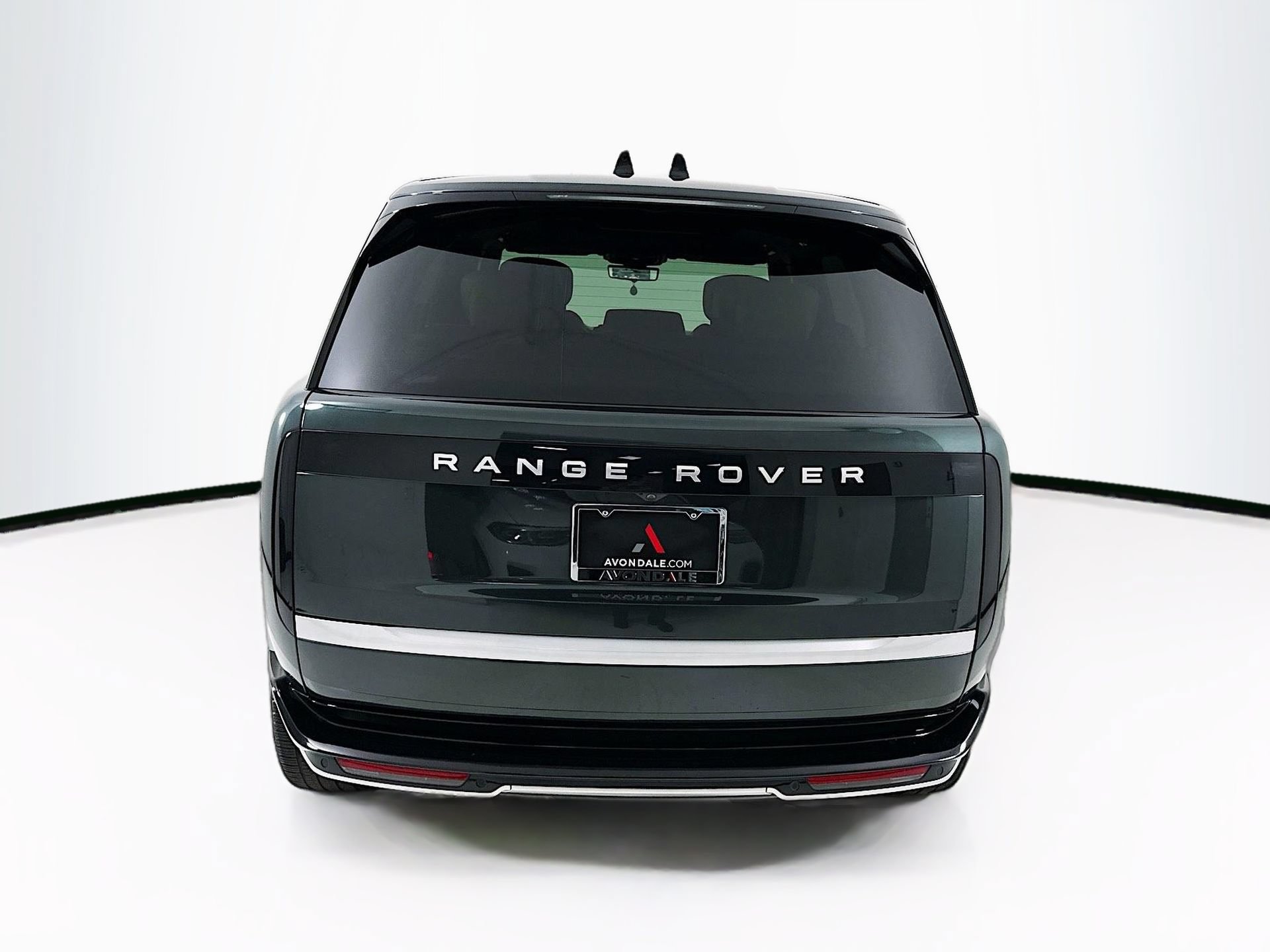 Used 2024 Land Rover Range Rover Long Wheelbase Autobiography AWD/4WD image 7