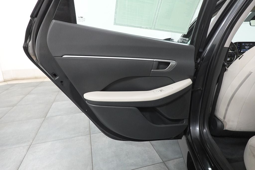 Used 2021 Hyundai Sonata SEL FWD image 25