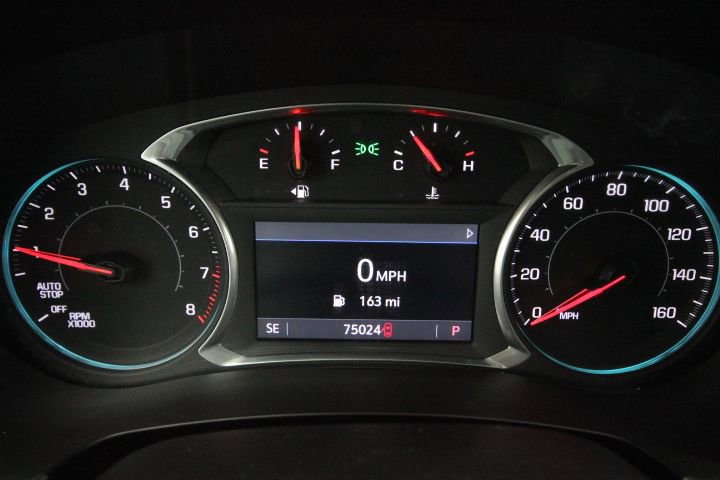 Used 2020 Chevrolet Traverse LT w/ Driver Confidence II Package AWD/4WD image 18