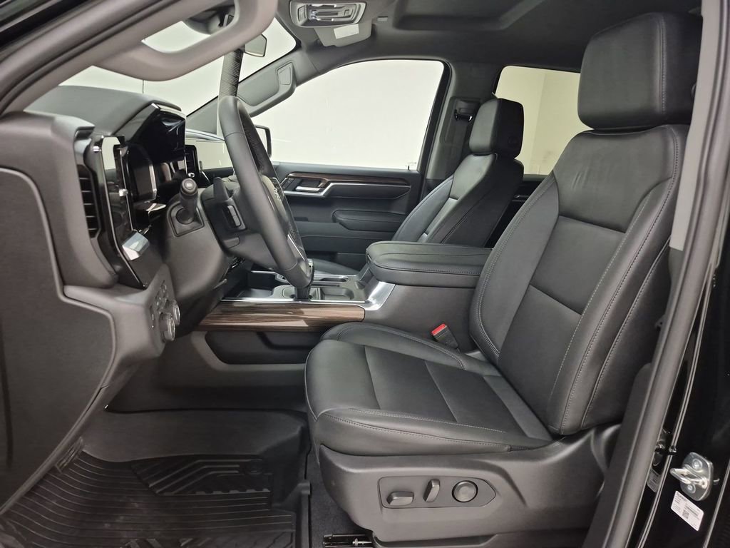 New 2026 Chevrolet Silverado 1500 LT Trail Boss w/ Safety Package image 20