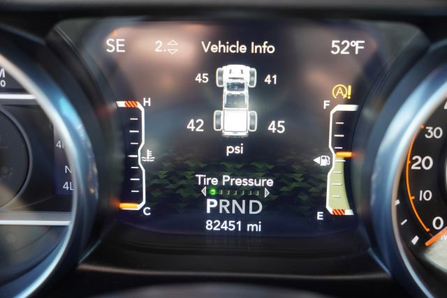 Used 2020 Jeep Gladiator Overland AWD/4WD image 32