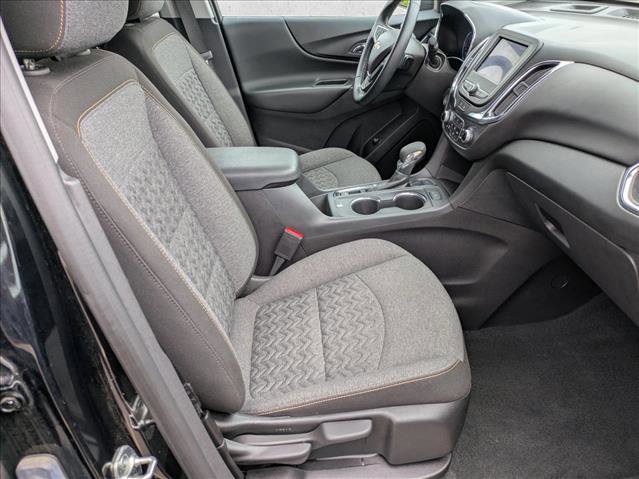 Used 2024 Chevrolet Equinox LT image 18