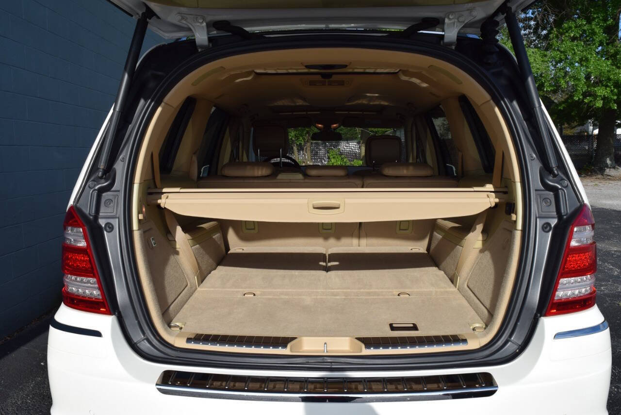 Used 2011 Mercedes-Benz GL 550 4MATIC image 62