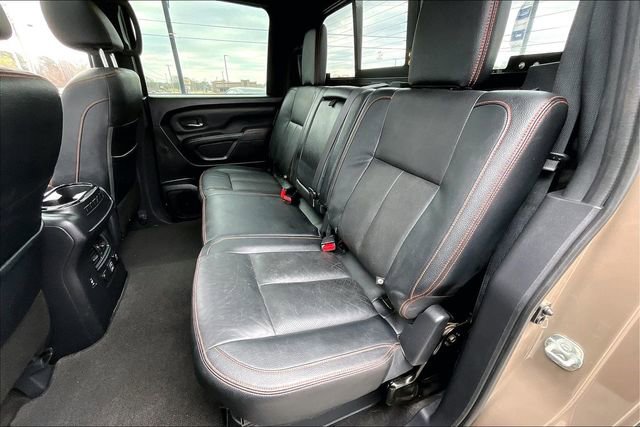 Used 2021 Nissan Titan PRO-4X w/ Pro-4x Convenience Package image 19