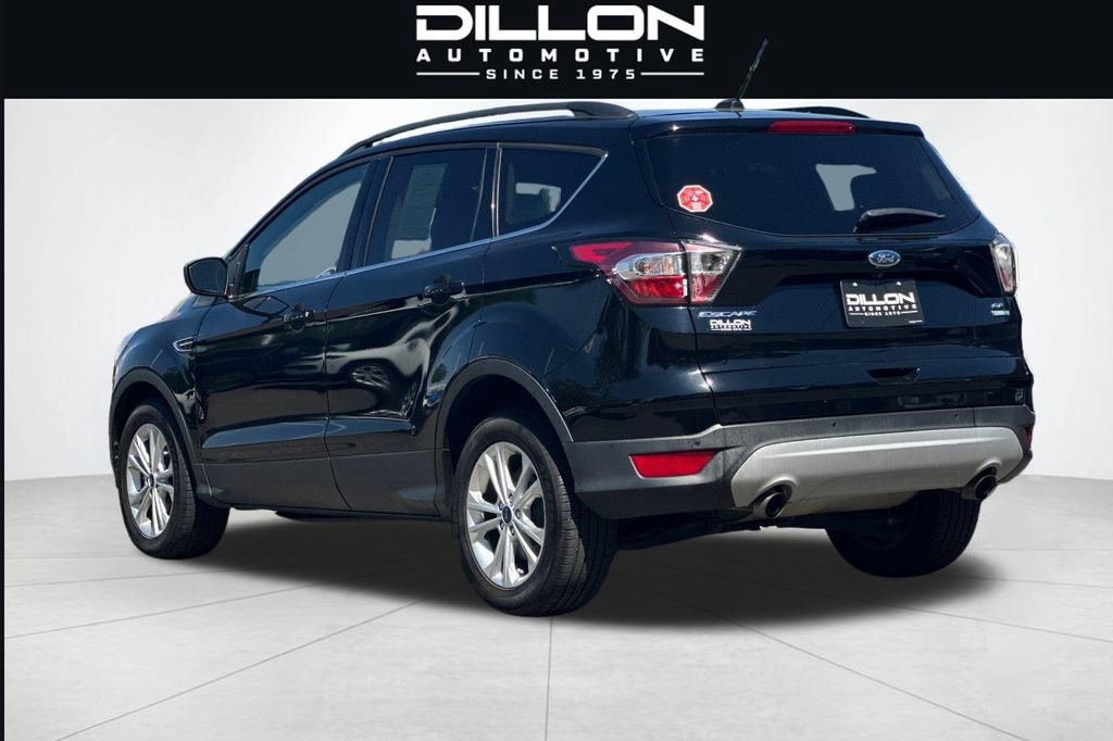 Used 2017 Ford Escape SE w/ Equipment Group 201A AWD/4WD image 6