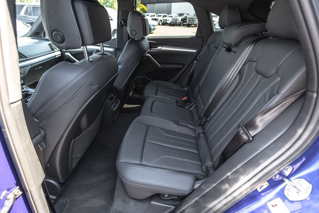 Used 2024 Audi Q5 2.0T Premium Plus w/ Premium Plus Package AWD/4WD image 23