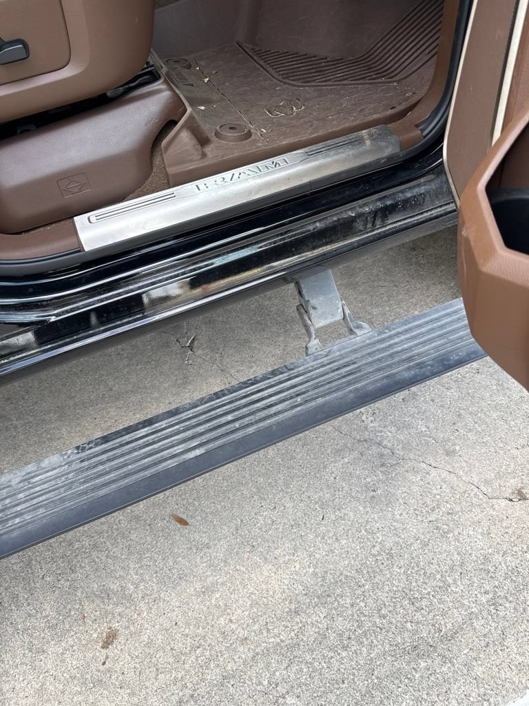 Used 2024 RAM 2500 Limited AWD/4WD image 24