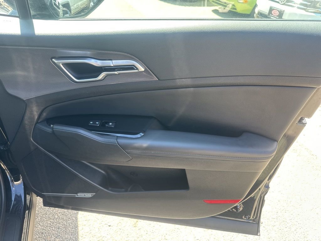 Used 2023 Kia Sportage SX image 33