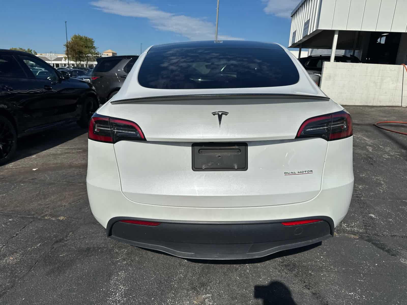 Used 2023 Tesla Model Y Performance AWD/4WD image 5
