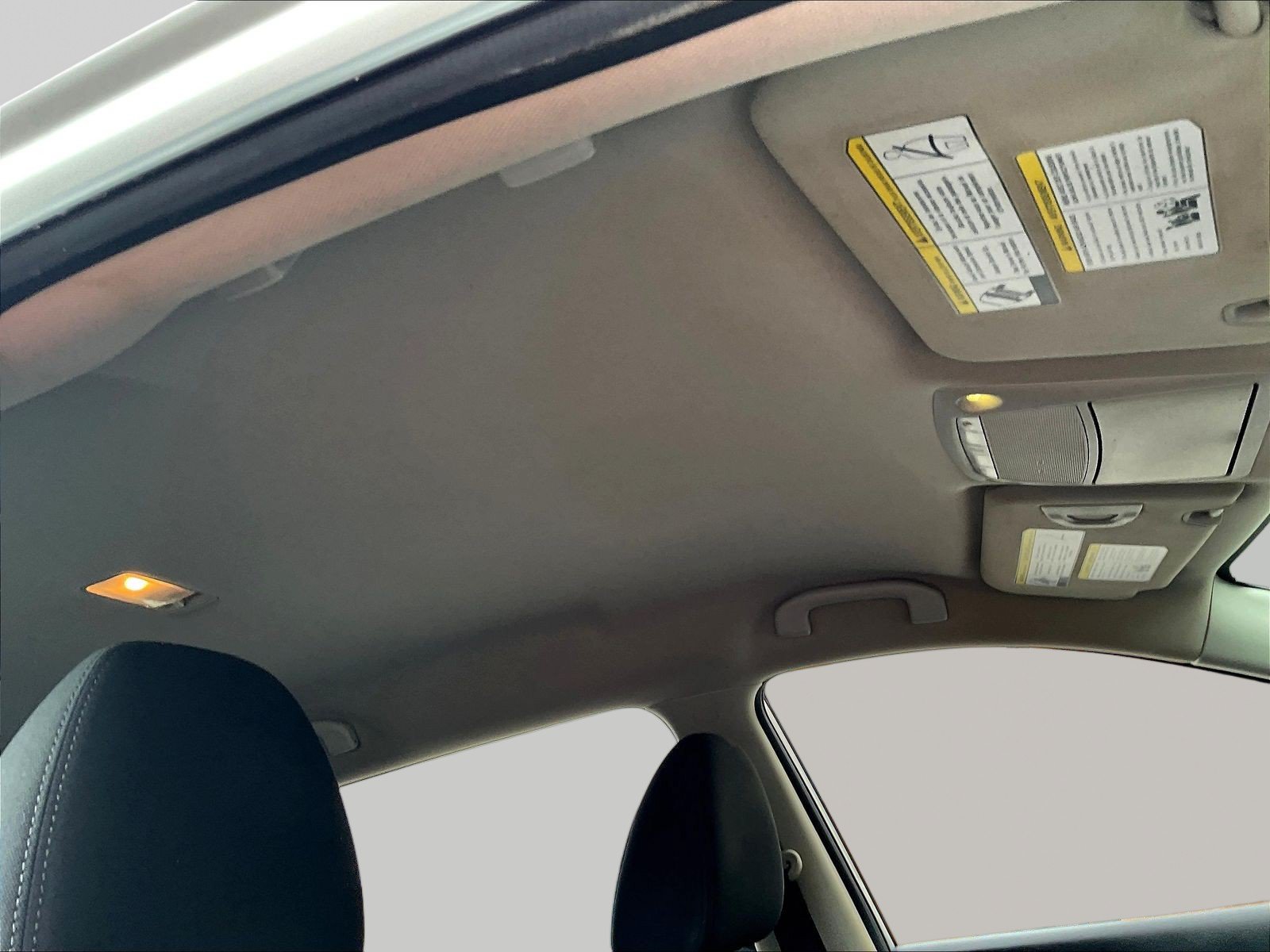 Used 2019 Nissan Rogue S FWD image 29