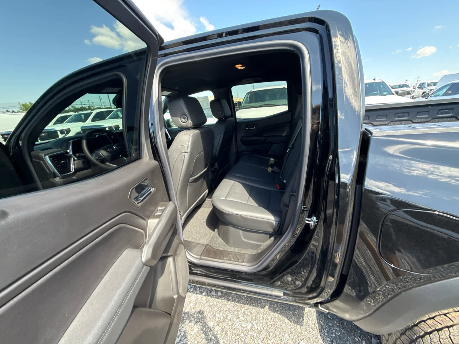 New 2026 GMC Canyon Elevation w/ Convenience Package AWD/4WD image 29