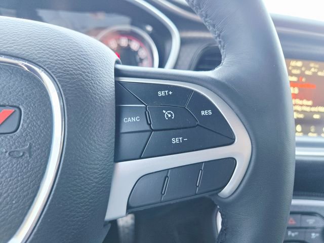 Used 2018 Dodge Challenger SXT Plus RWD image 21