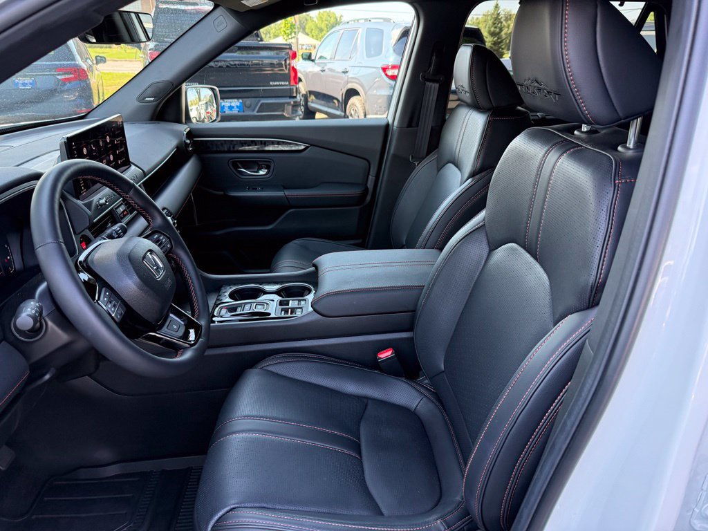 Certified 2026 Honda Passport TrailSport Elite image 14