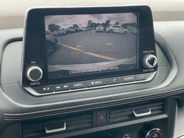 Certified 2023 Nissan Rogue SV image 16