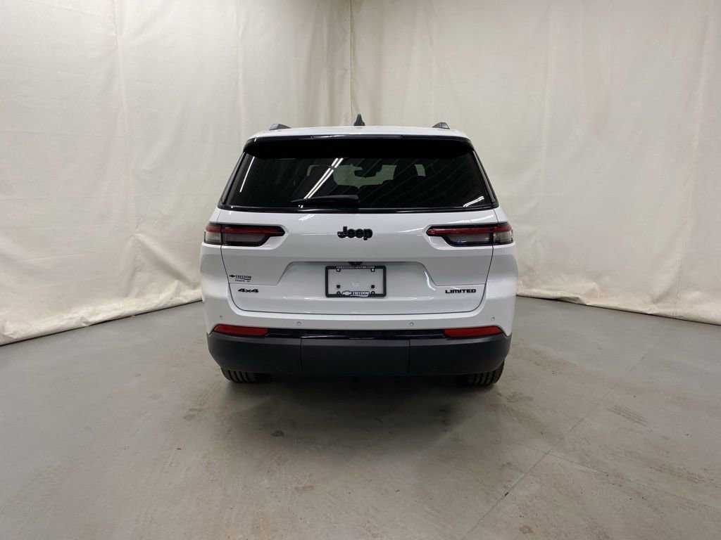 Used 2024 Jeep Grand Cherokee L Limited w/ Black Appearance Package image 7