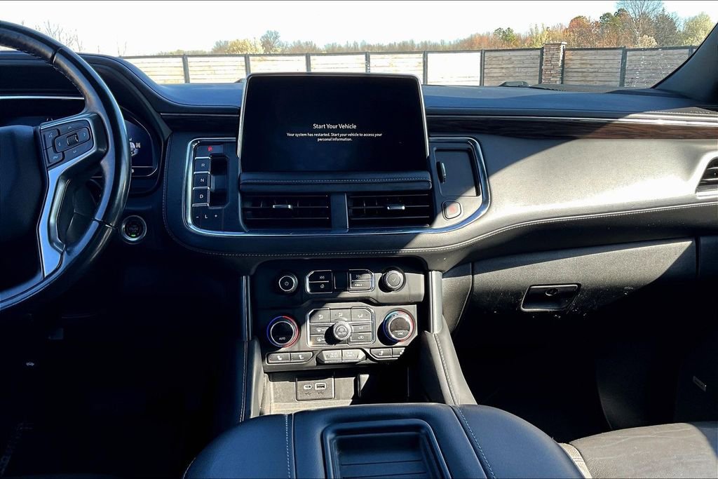 Used 2023 Chevrolet Tahoe LT AWD/4WD image 16