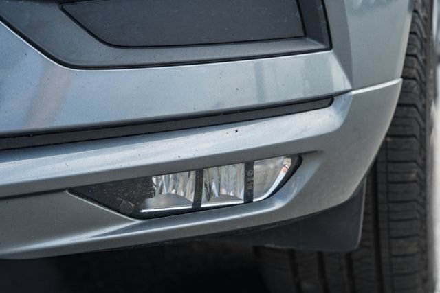 Used 2020 Volvo XC60 T6 Momentum w/ Protection Package Premier AWD/4WD image 16