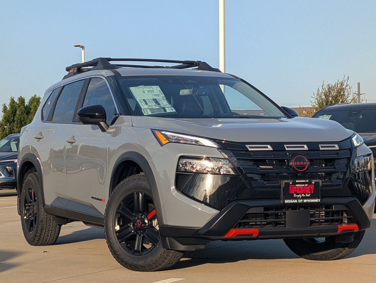 New 2026 Nissan Rogue SV AWD/4WD image 2