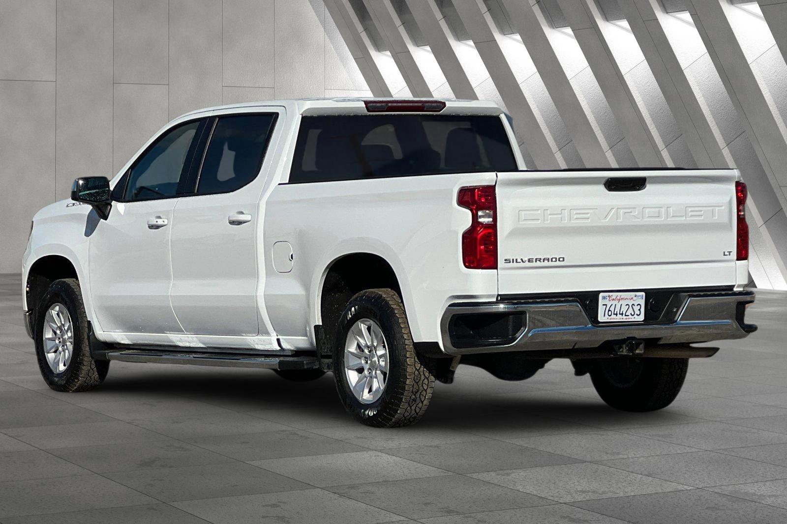 Used 2024 Chevrolet Silverado 1500 LT w/ Protection Package image 6