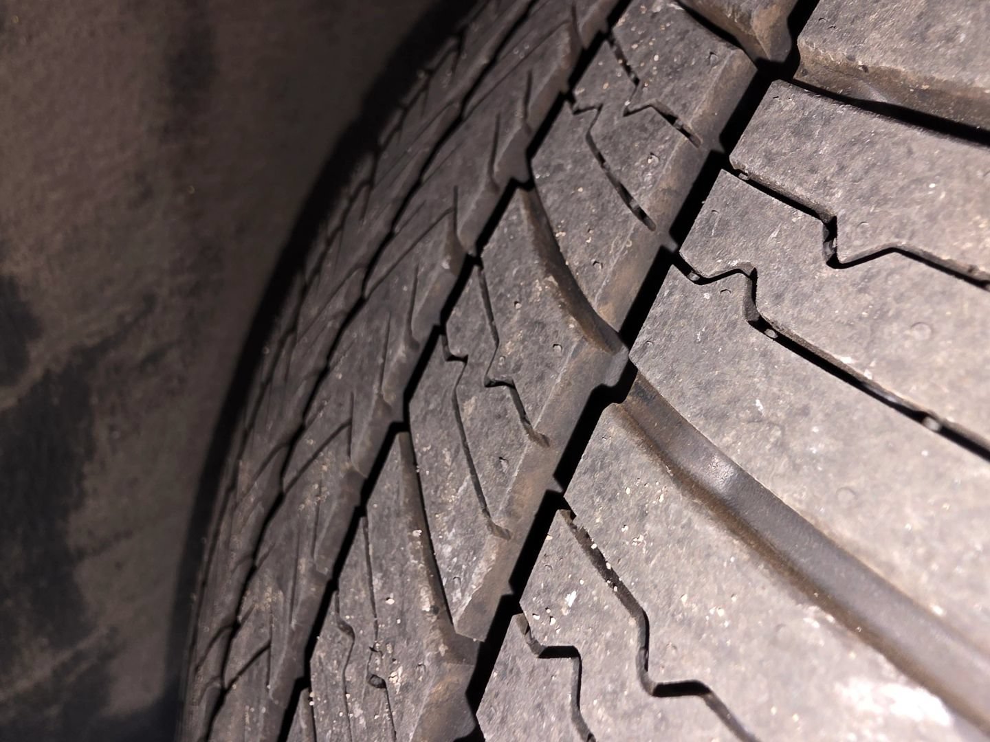 Used 2005 Nissan 350Z Touring RWD image 39