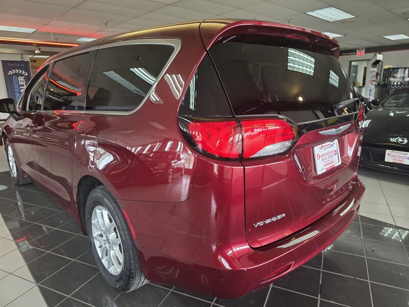 Used 2021 Chrysler Voyager LX FWD image 36