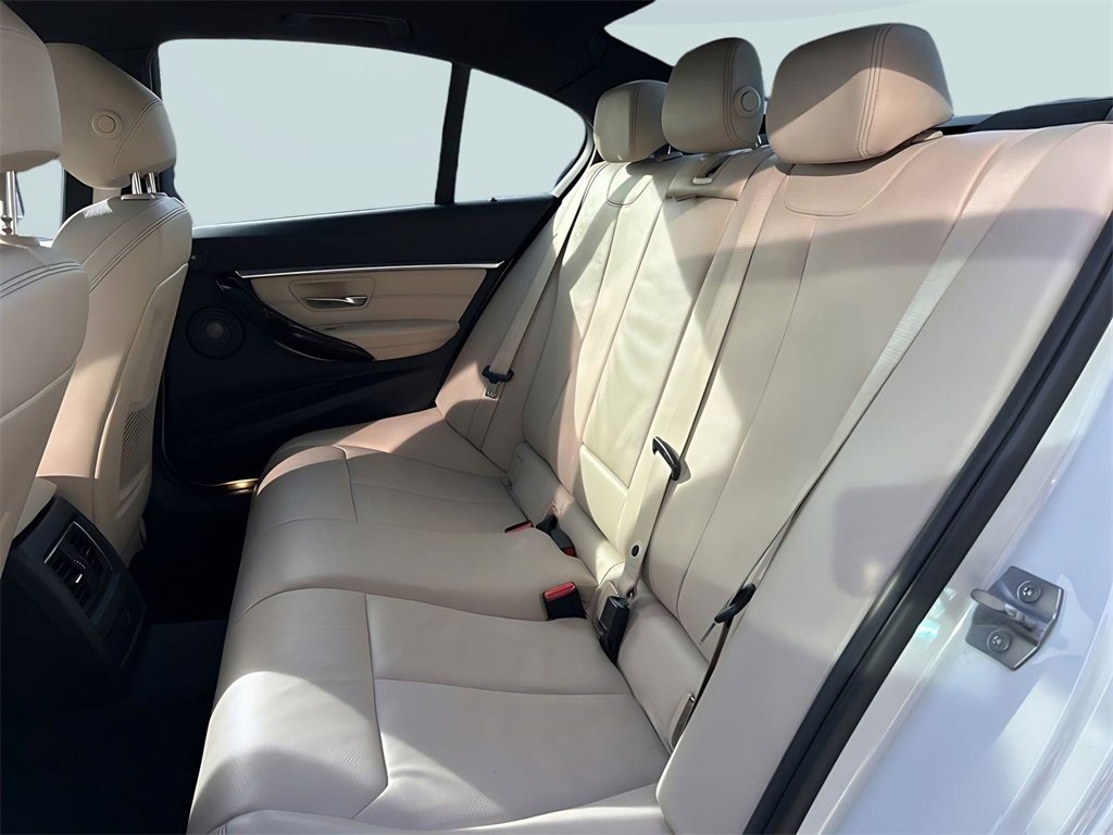 Used 2016 BMW 328i Sedan image 10