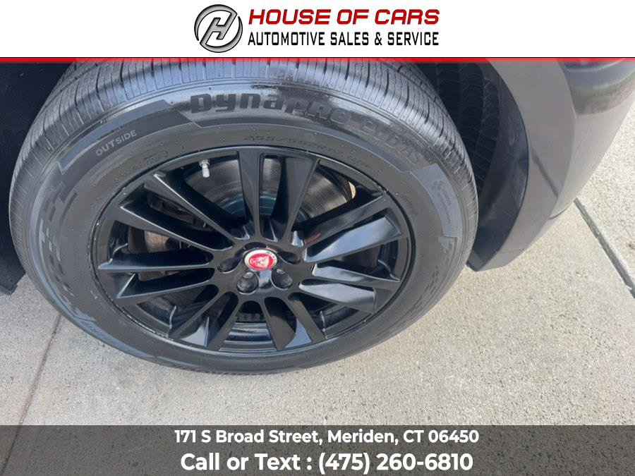 Used 2017 Jaguar F-PACE Prestige image 18